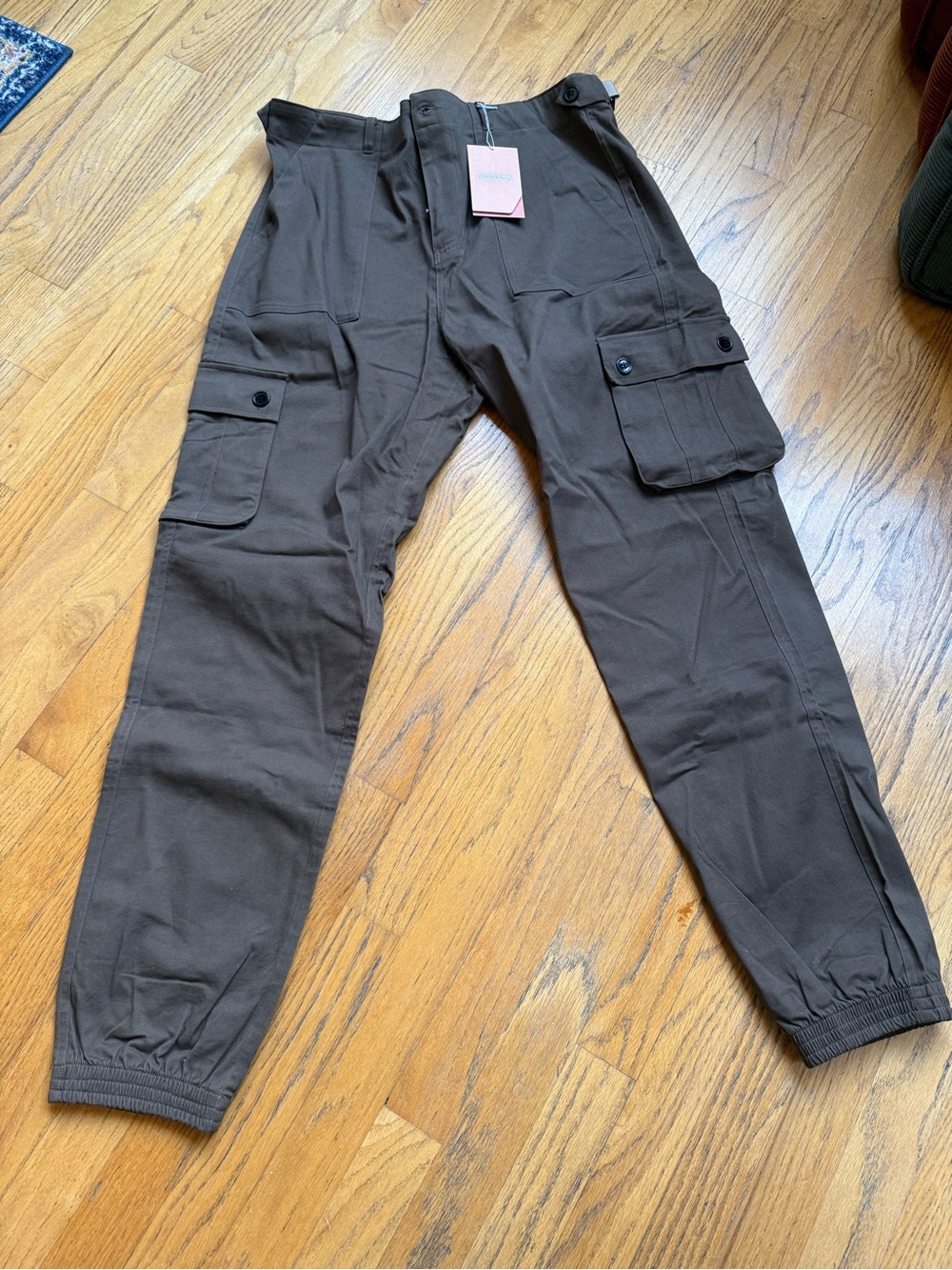 Wondery Men's Cargo Pants in Brown